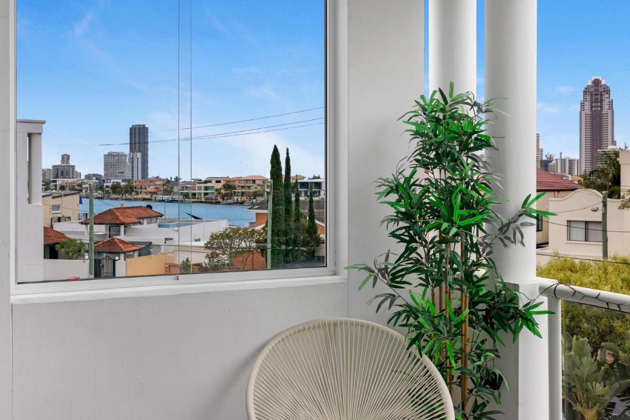 Chevron Sails Lägenhet Guldkusten Exteriör bild